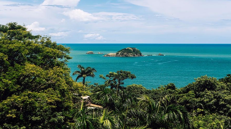 The US Travel Alert for Costa Rica goes back to a pre-pandemic level
