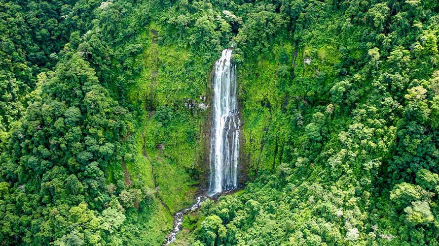 Travelbook calls Costa Rica the world’s best long travel destination.