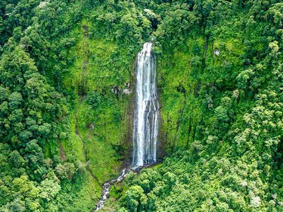 Travelbook calls Costa Rica the world’s best long travel destination.
