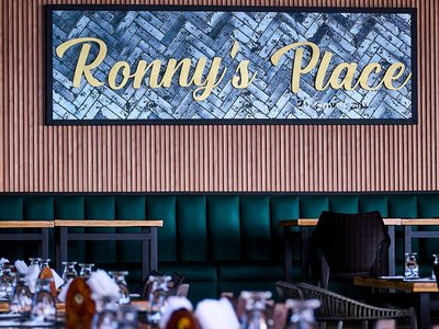 Ronny's Place
